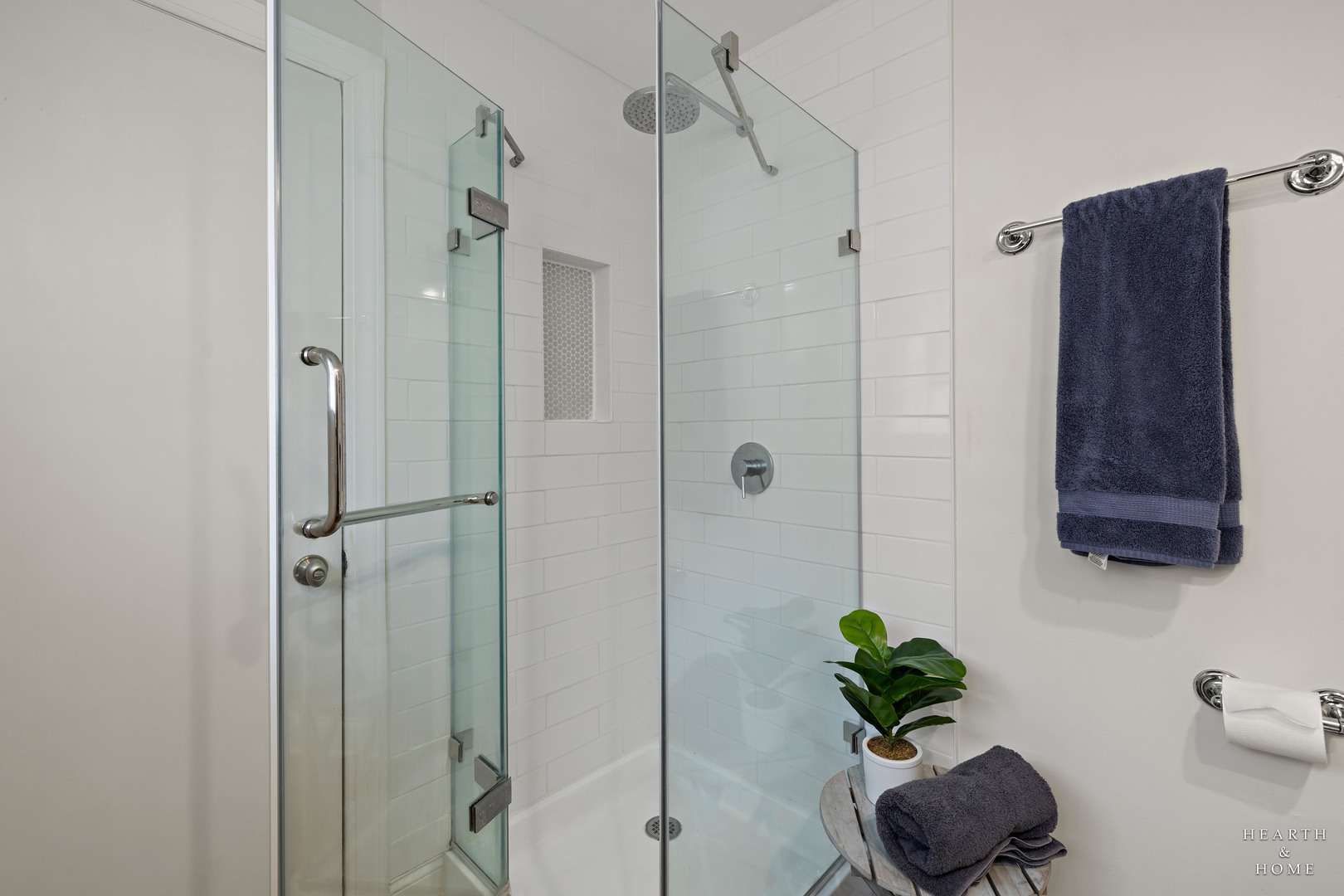 4208 North Keystone Avenue Chicago IL 60641
