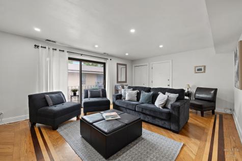 4208 North Keystone Avenue Chicago IL 60641