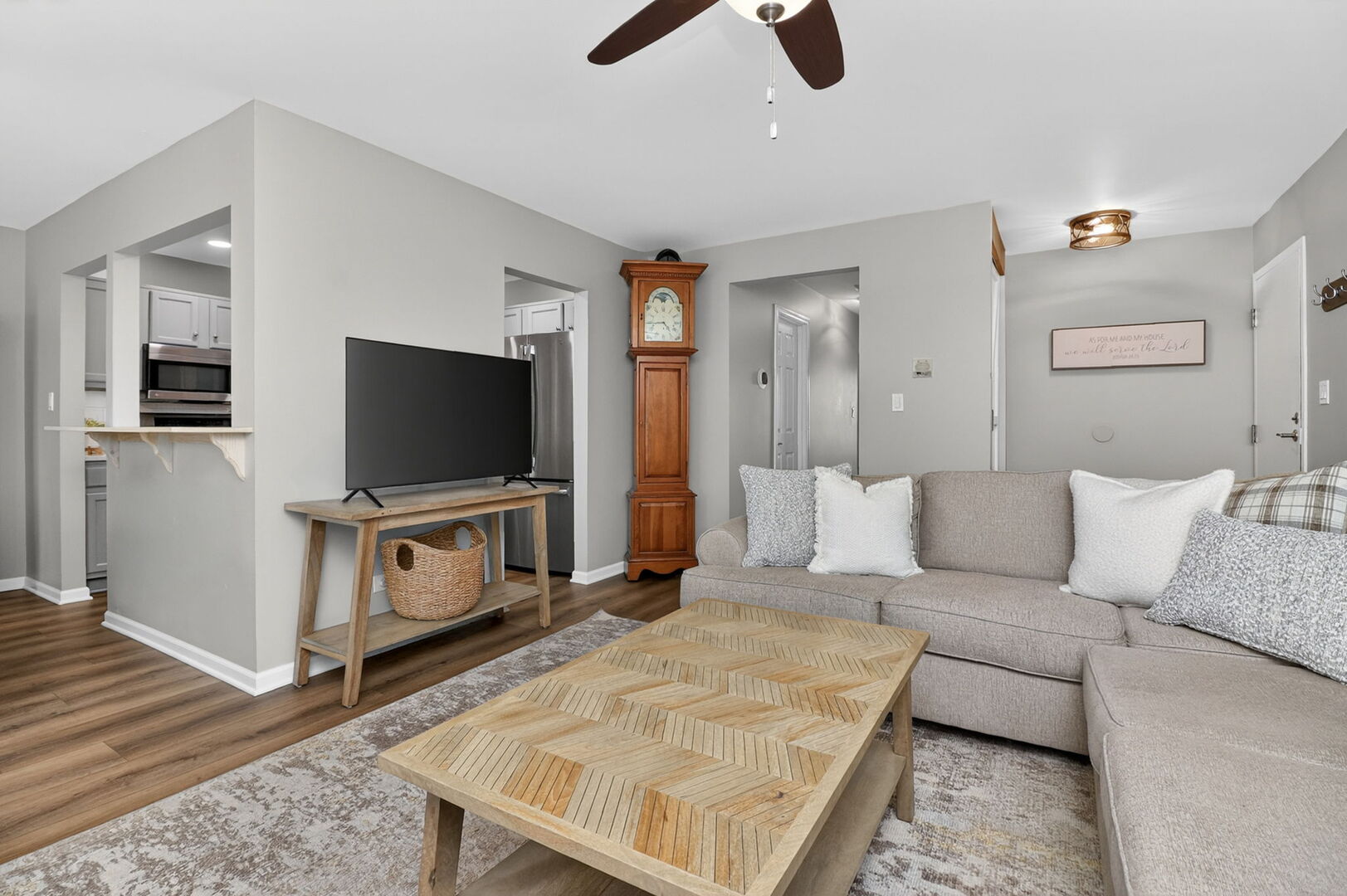 7040 Remington Court Woodridge IL 60517