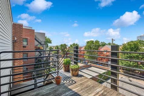 1428 North Mohawk Street Chicago IL 60610