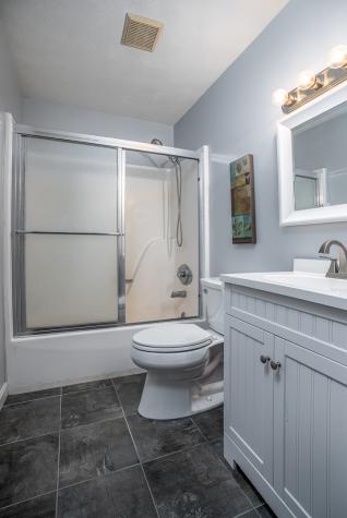 2505 26TH Avenue Court Rock Island IL 61201