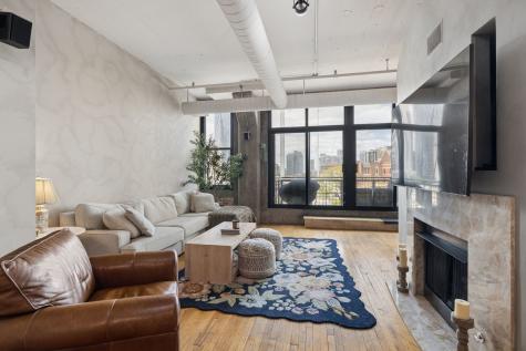 728 West Jackson Boulevard Chicago IL 60661