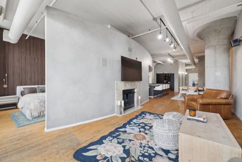 728 West Jackson Boulevard Chicago IL 60661