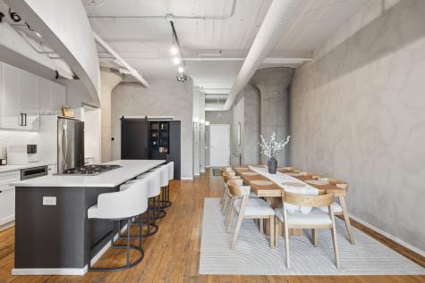 728 West Jackson Boulevard Chicago IL 60661