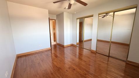 6348 Washington Street Chicago Ridge IL 60415
