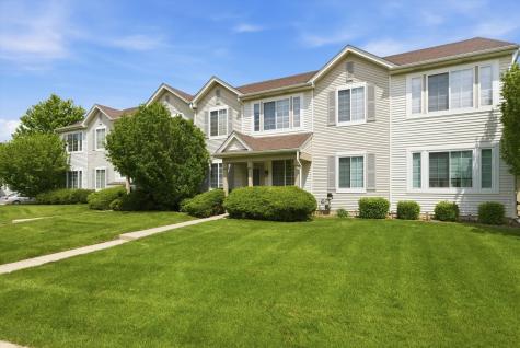1513 Azalea Circle Romeoville IL 60446
