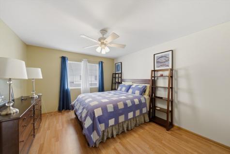 1513 Azalea Circle Romeoville IL 60446