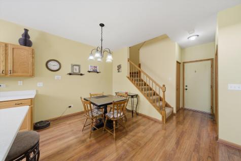 1513 Azalea Circle Romeoville IL 60446