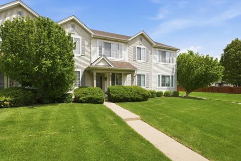 1513 Azalea Circle Romeoville IL 60446