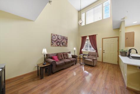 1513 Azalea Circle Romeoville IL 60446
