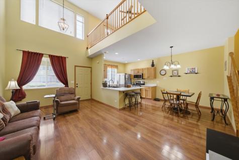 1513 Azalea Circle Romeoville IL 60446