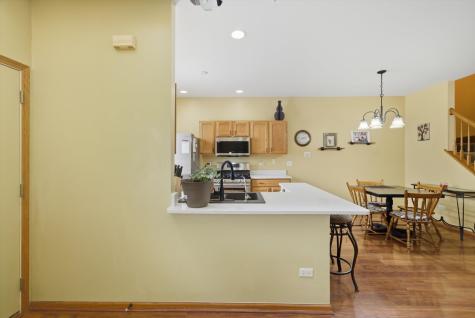 1513 Azalea Circle Romeoville IL 60446