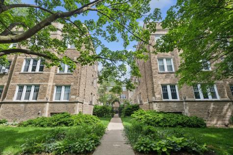 717 Reba Place Evanston IL 60202