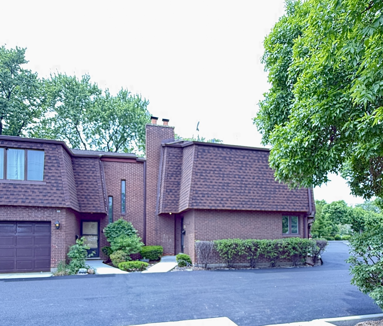 414 South Dee Road Park Ridge IL 60068
