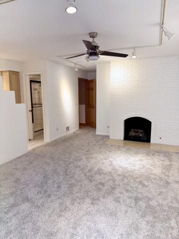 414 South Dee Road Park Ridge IL 60068