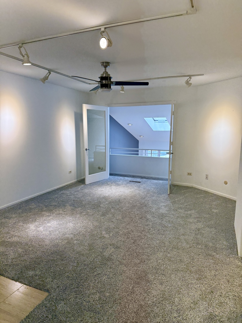 414 South Dee Road Park Ridge IL 60068