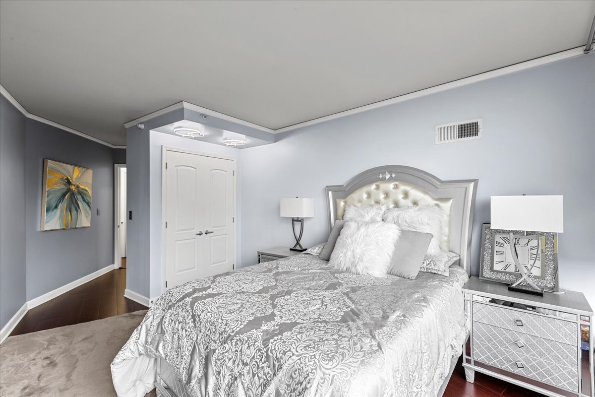 420 East Waterside Drive Chicago IL 60601