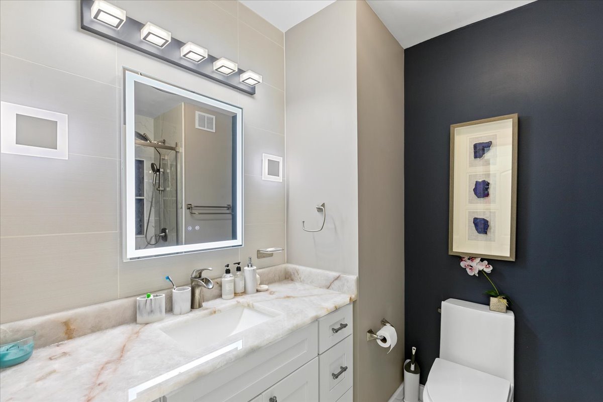 420 East Waterside Drive Chicago IL 60601
