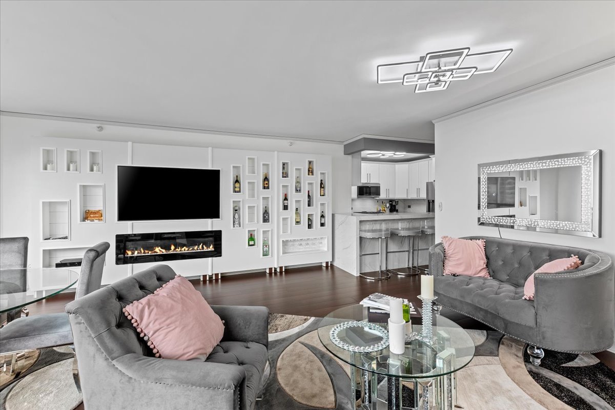 420 East Waterside Drive Chicago IL 60601
