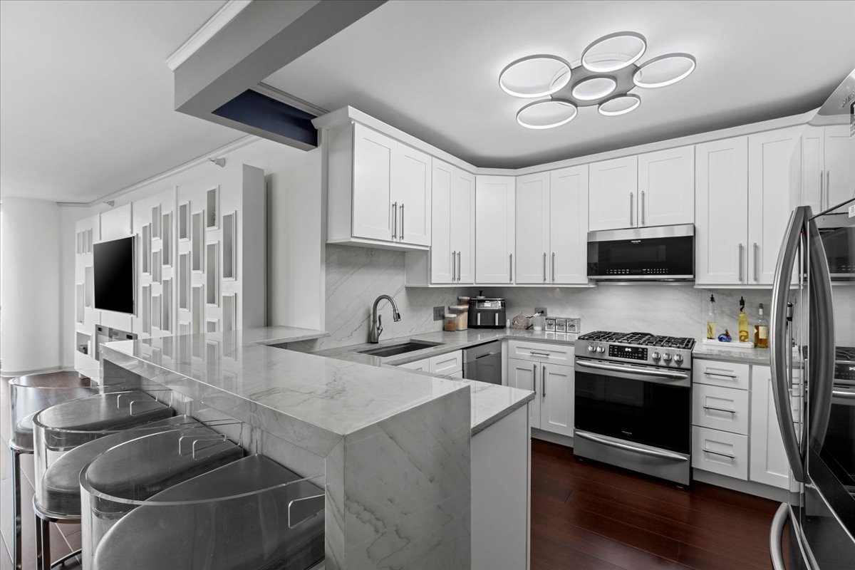 420 East Waterside Drive Chicago IL 60601