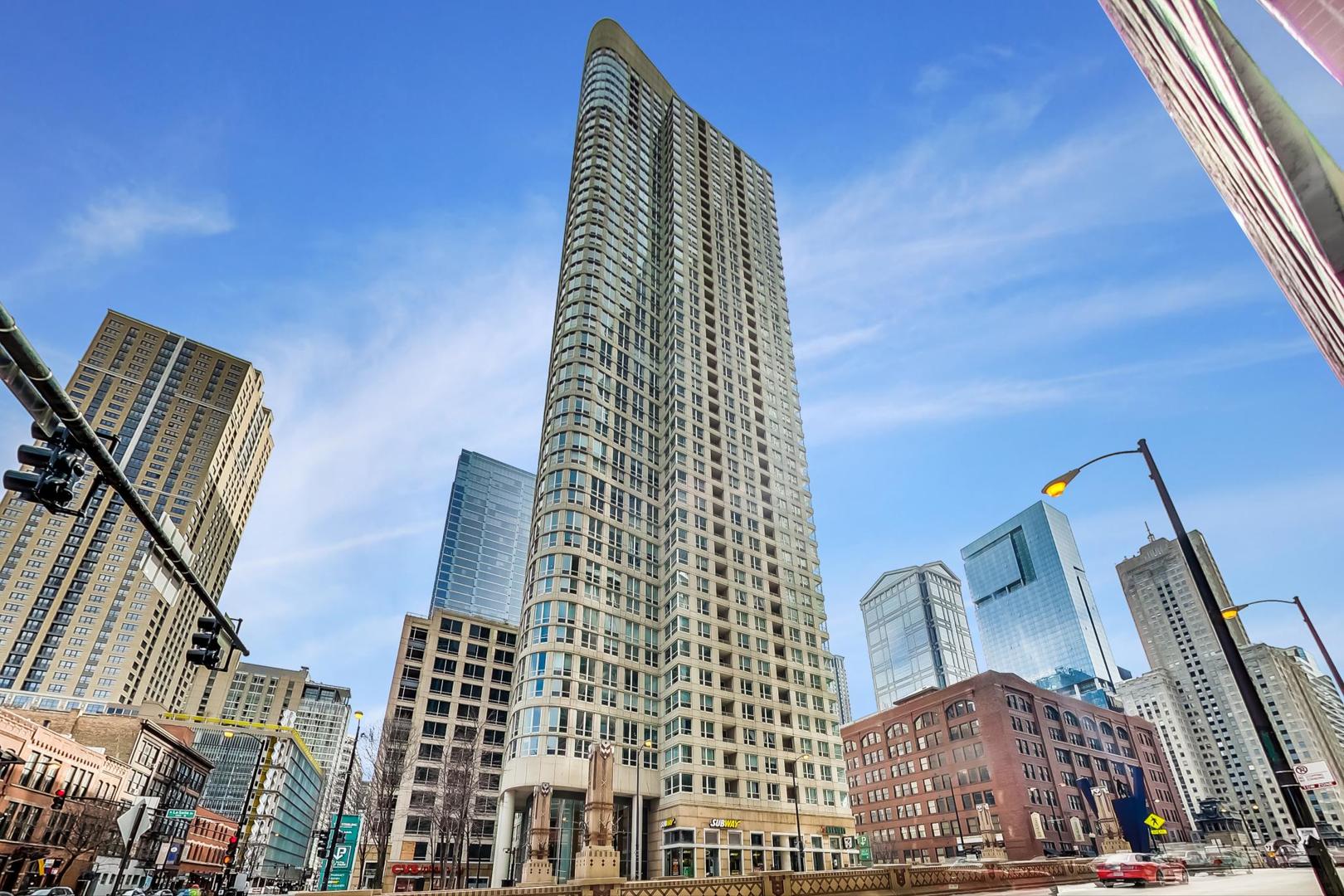 345 North La Salle Drive Chicago IL 60654