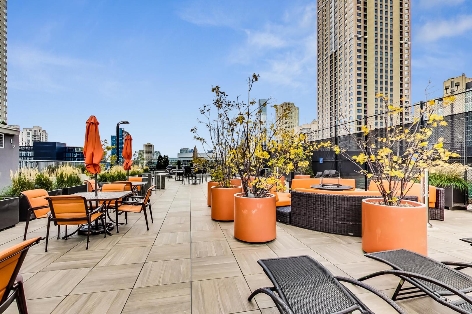 345 North La Salle Drive Chicago IL 60654
