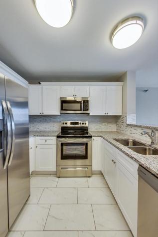 345 North La Salle Drive Chicago IL 60654