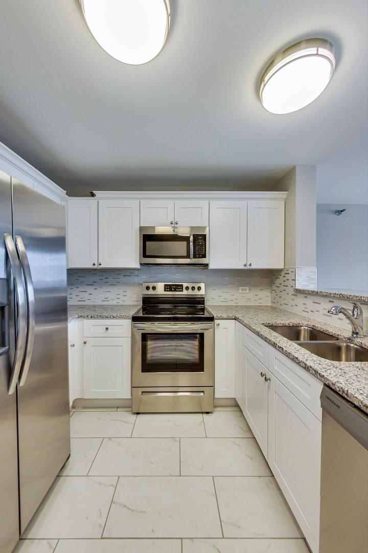 345 North La Salle Drive Chicago IL 60654