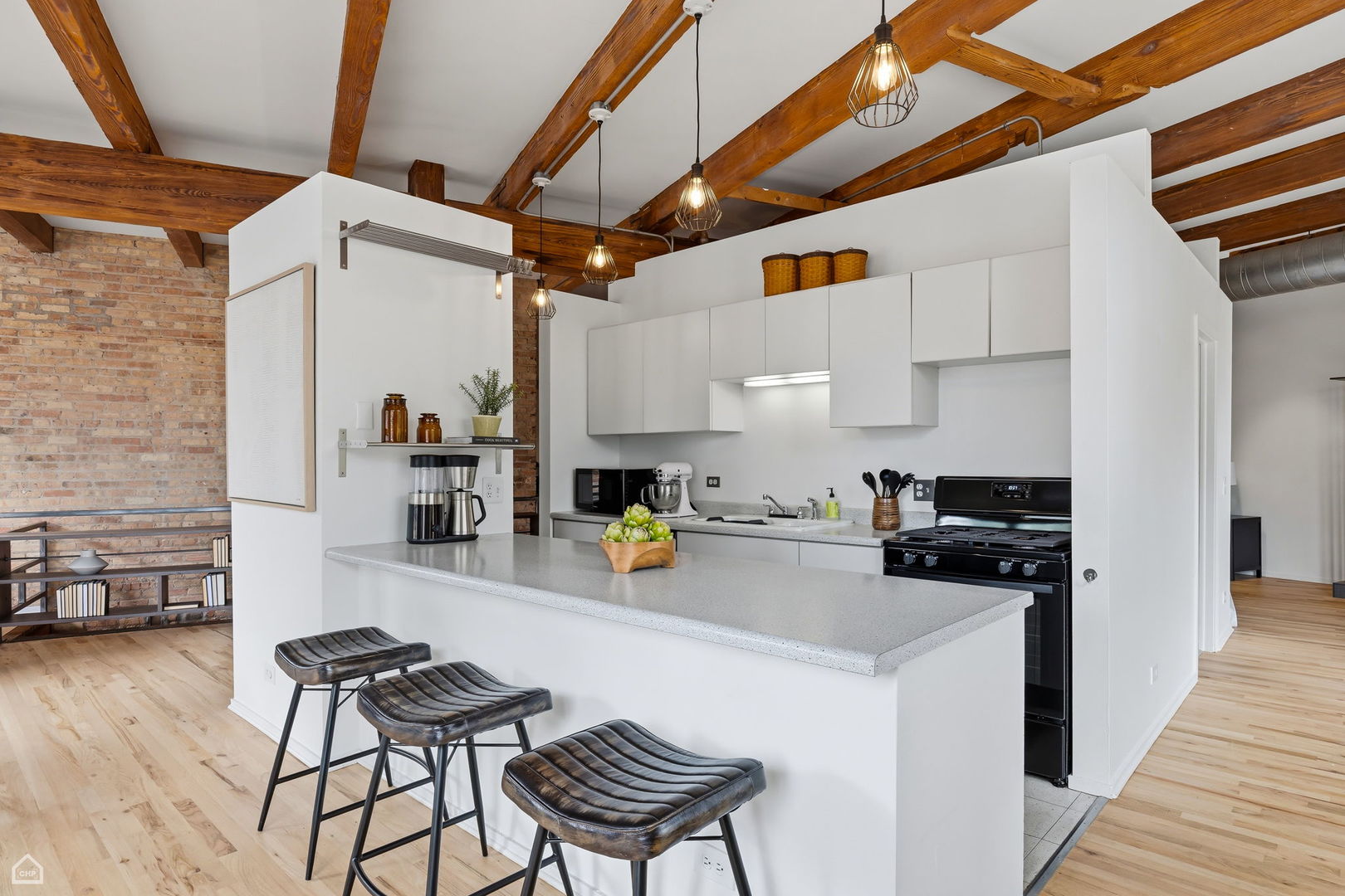 835 North Wood Street Chicago IL 60622
