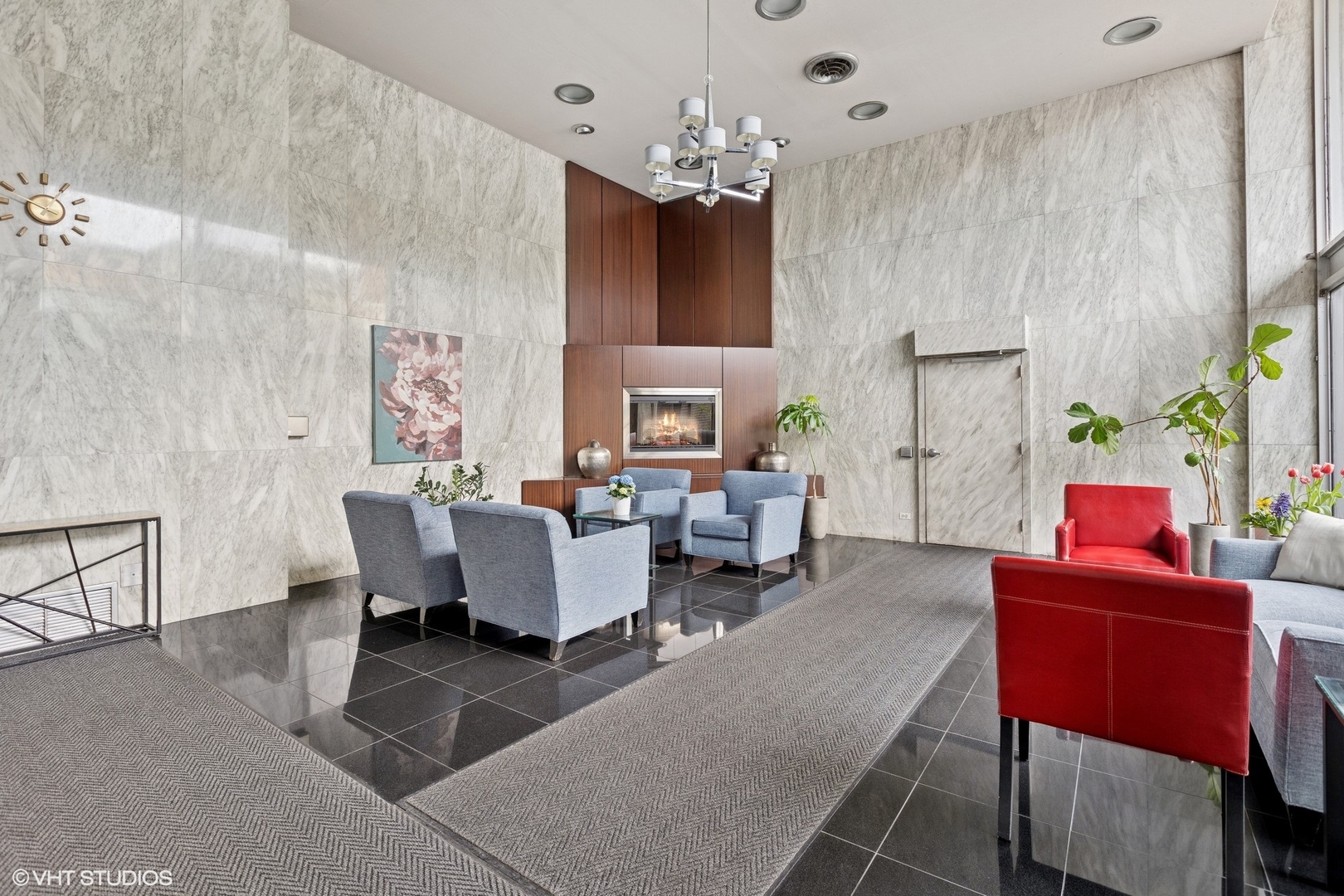 6145 North Sheridan Road Chicago IL 60660