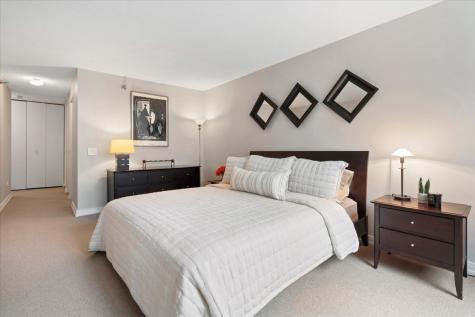 480 North Mcclurg Court Chicago IL 60611