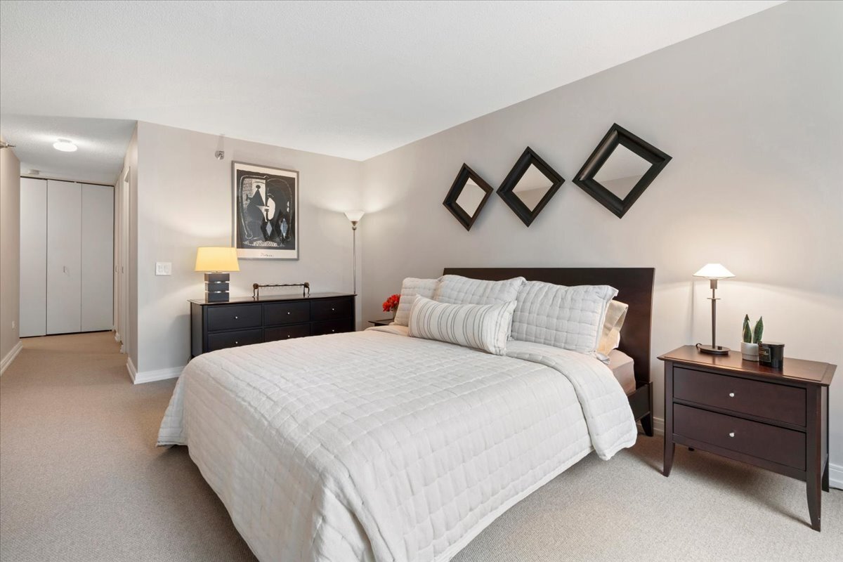 480 North Mcclurg Court Chicago IL 60611