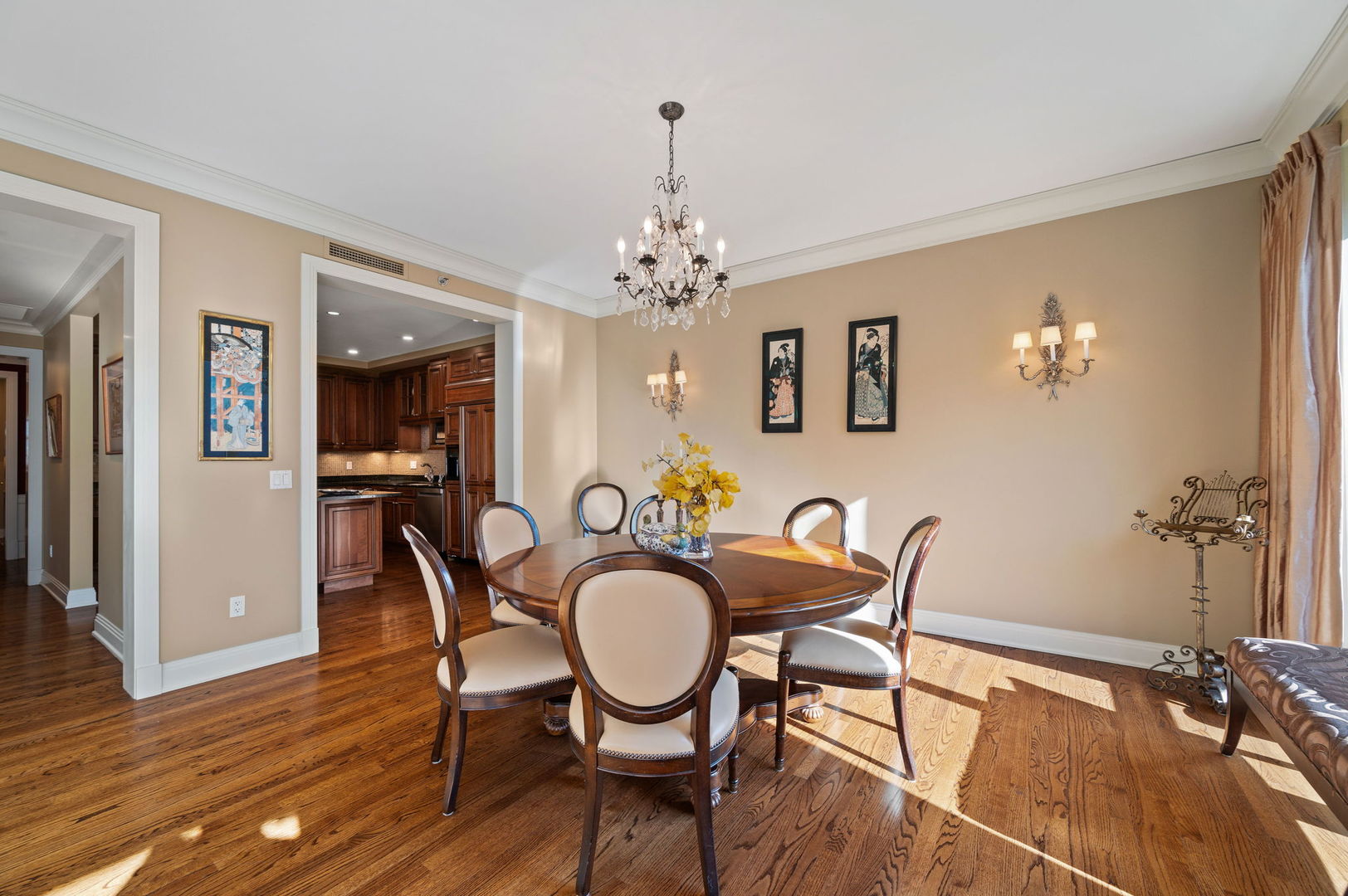 840 North Lake Shore Drive Chicago IL 60611