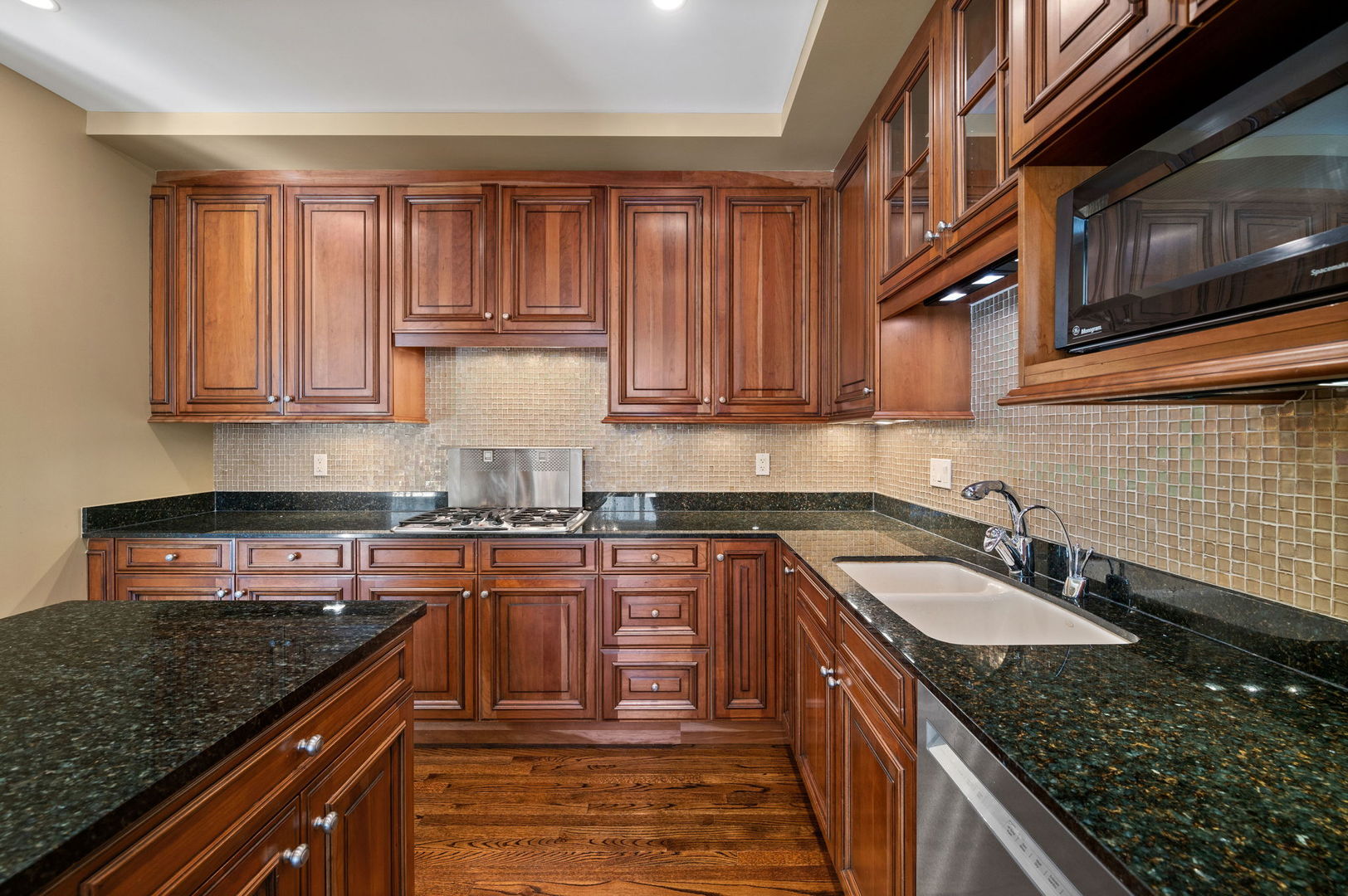 840 North Lake Shore Drive Chicago IL 60611