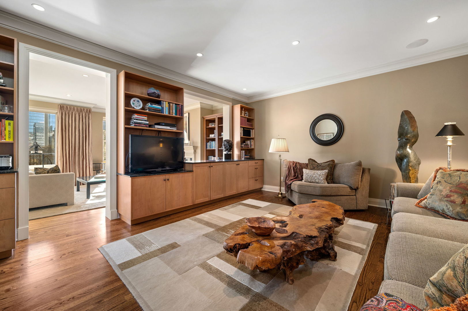 840 North Lake Shore Drive Chicago IL 60611