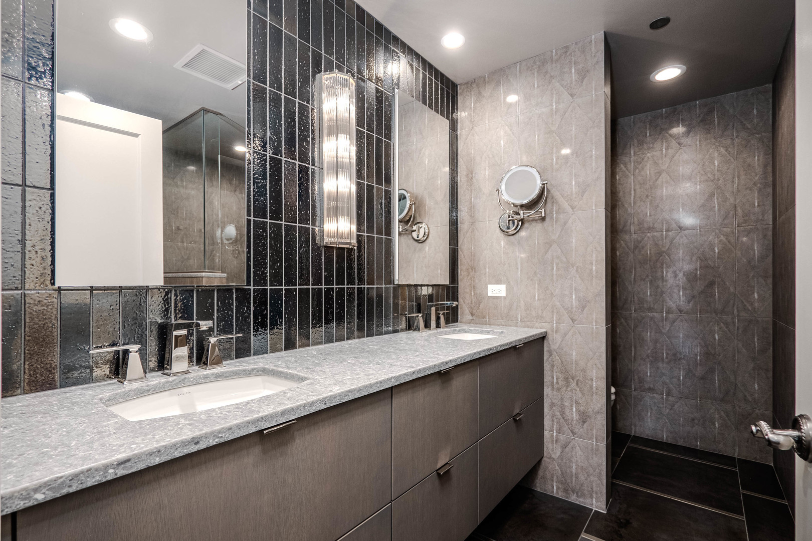 270 East Pearson Street Chicago IL 60611