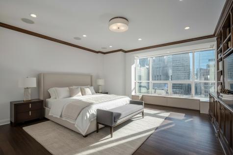 270 East Pearson Street Chicago IL 60611