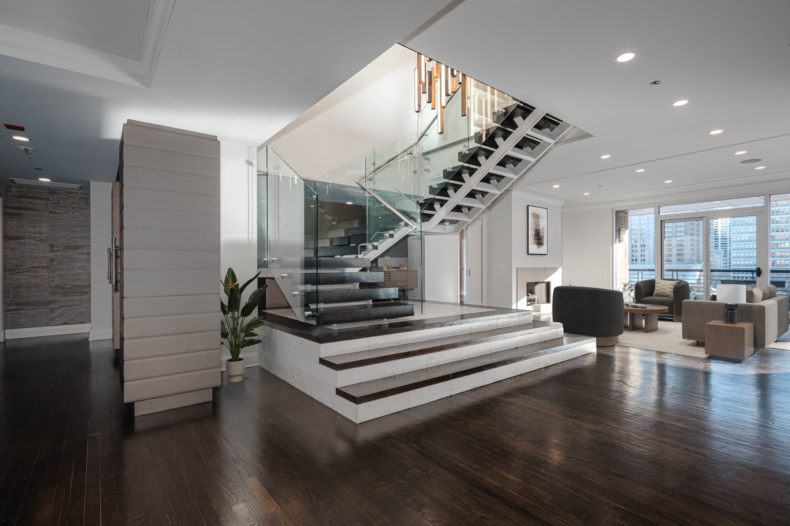 270 East Pearson Street Chicago IL 60611