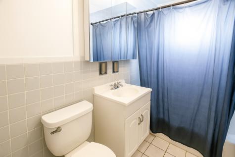 2044 West Jarvis Avenue Chicago IL 60645