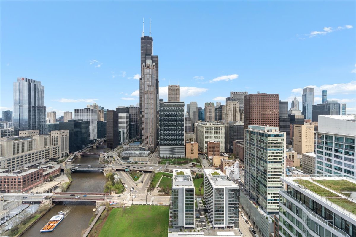 234 West Polk Street Chicago IL 60607