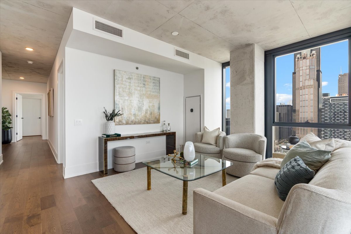 234 West Polk Street Chicago IL 60607