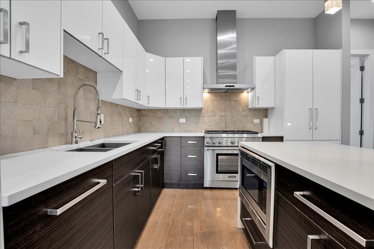 1821 West Armitage Avenue Chicago IL 60622