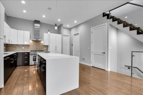 1821 West Armitage Avenue Chicago IL 60622