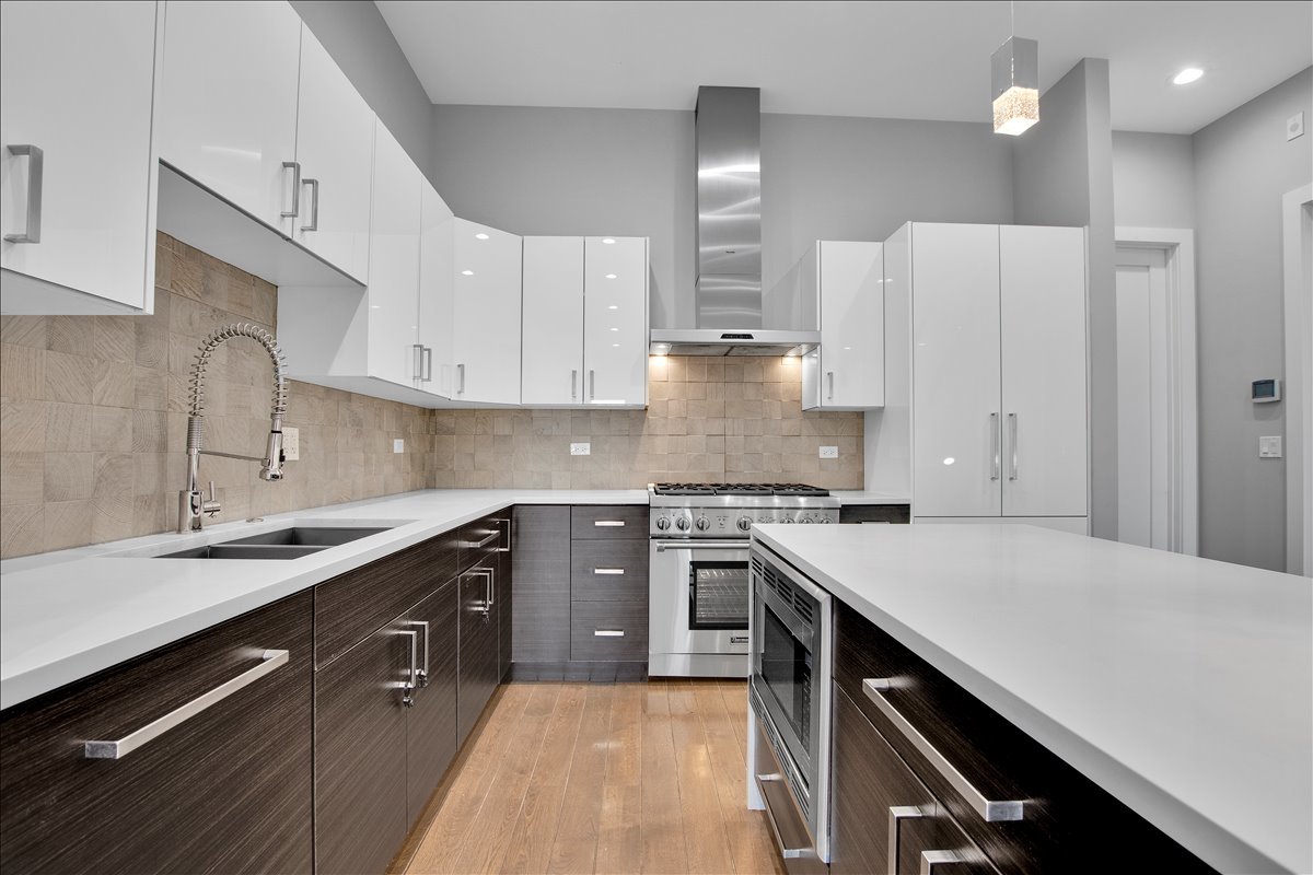 1821 West Armitage Avenue Chicago IL 60622