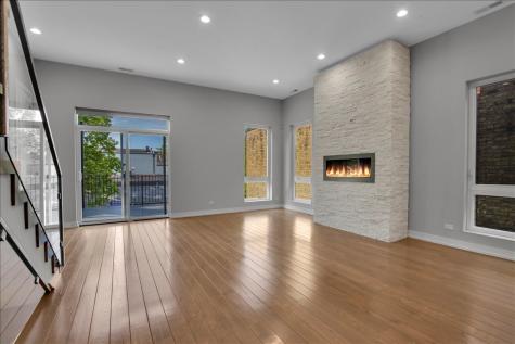 1821 West Armitage Avenue Chicago IL 60622