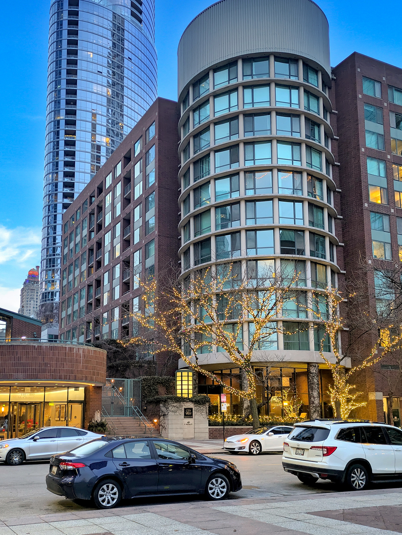 480 North Mcclurg Court Chicago IL 60611