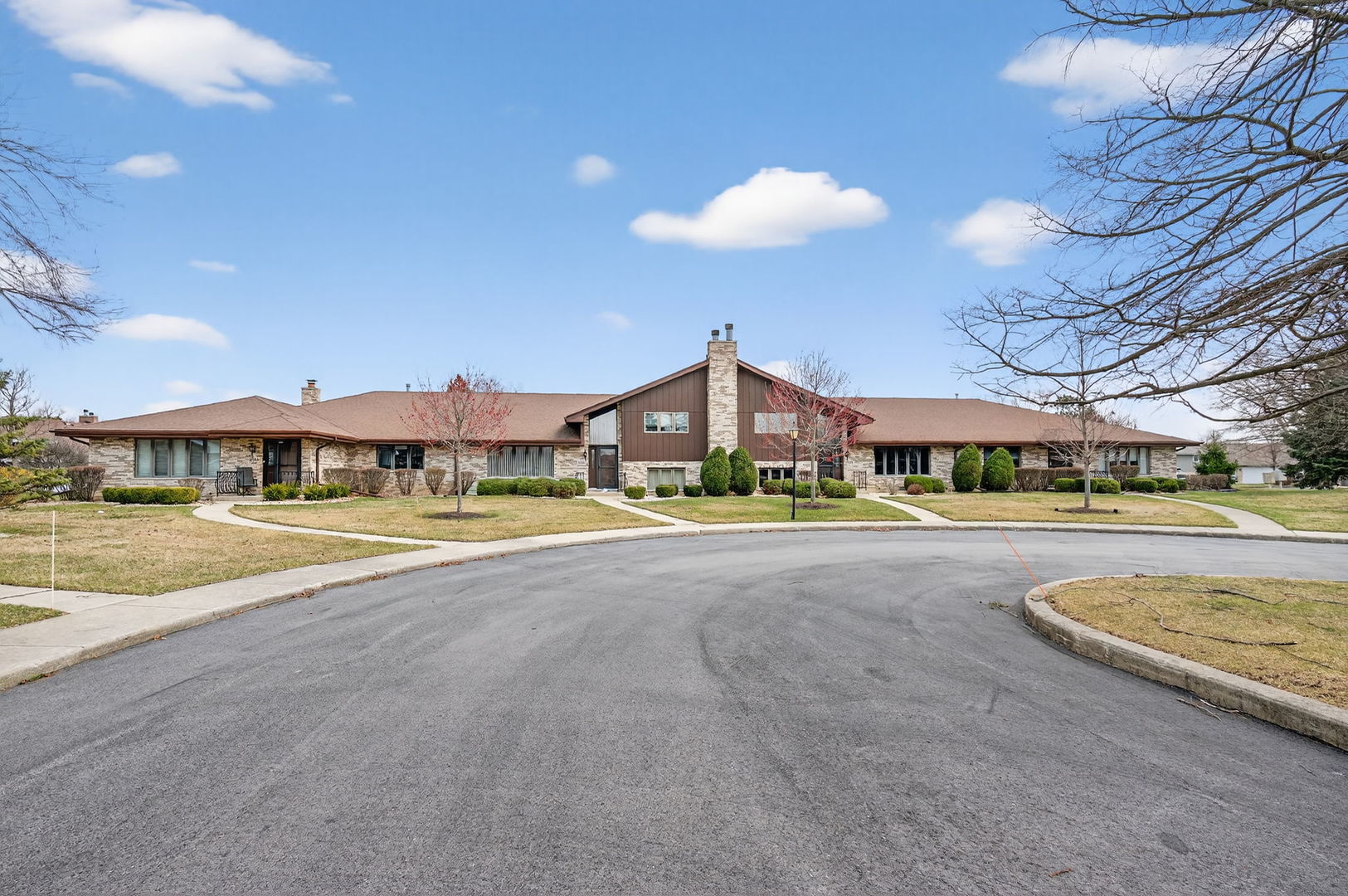 10536 Illinois Court Orland Park IL 60467