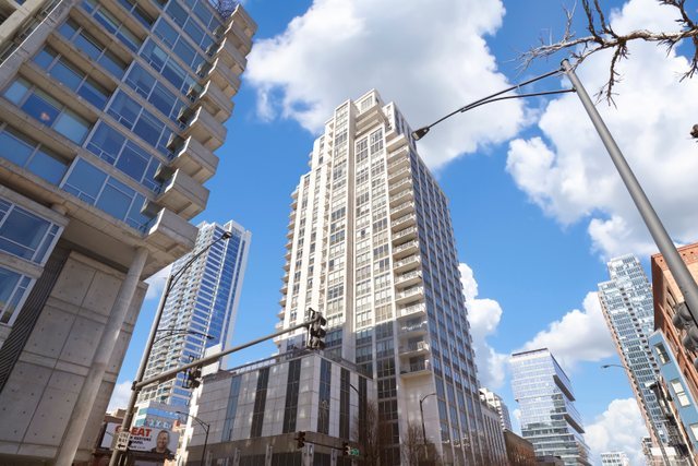 200 West Grand Avenue Chicago IL 60654