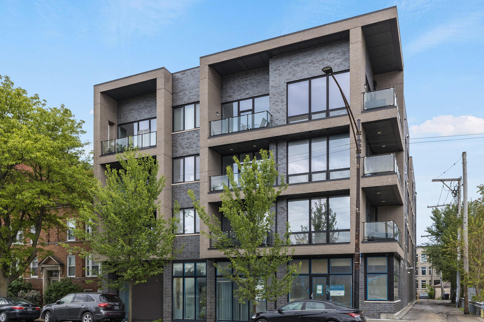2423 West Fullerton Avenue Chicago IL 60647