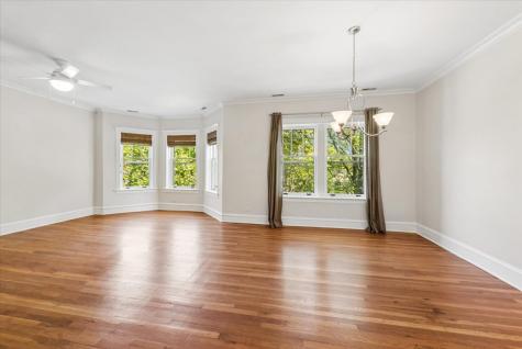 125 Pleasant Street Oak Park IL 60302